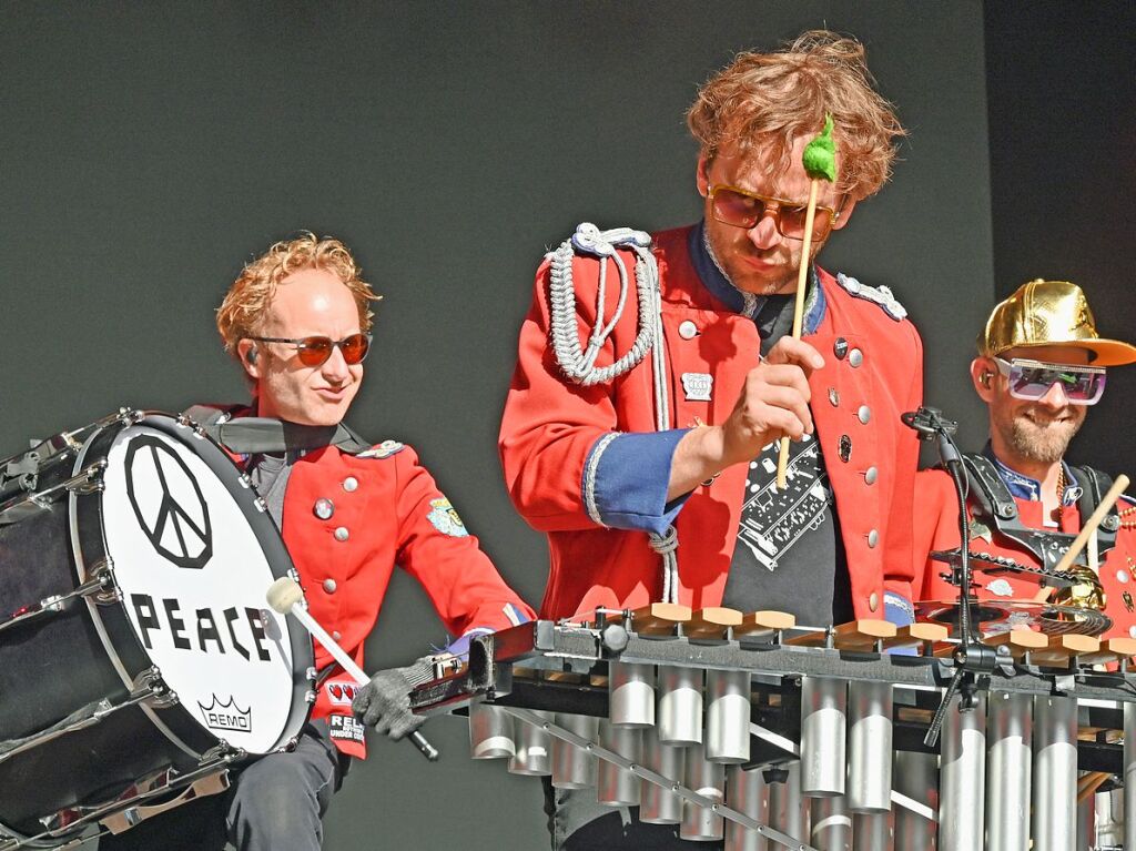 Parov Stelar und Meute haben den Mnsterplatz zum Beben gebracht.