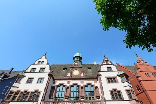 Fr den Gemeinderat in Freiburg werden die Karten neu gemischt.  | Foto: Ingo Schneider