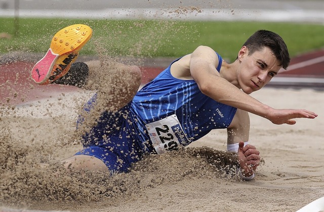 Bronze im Weitsprung: Luan Kummle (TV ...andesmeisterschaft in Langensteinbach   | Foto: Ralf Grlitz