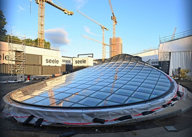 Die Grobaustelle in Stuttgart dauert lnger &#8211; mal wieder.  | Foto: Bernd Weibrod (dpa)