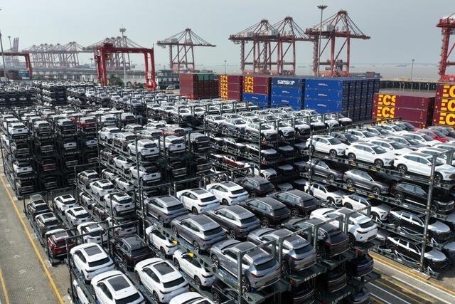 Die EU-Kommission droht mit hohen Strafzllen auf chinesische E-Autos