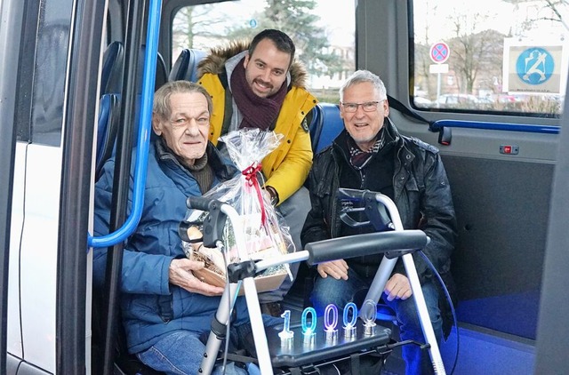 Stefan Maier (links) ist der zehntause...Hier mit Sren Radigk und Michael Gb.  | Foto: Stadt Waldkirch