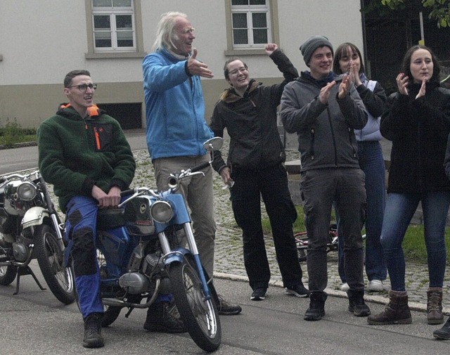 Die Freilichtbhne Klausenhof bereitet... von &#8222;Voll im Dreck&#8220; vor.   | Foto: Karin Stckl-Steinebrunner