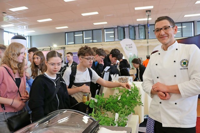 Felix Mhringer freut sich ber reges Interesse an Gastronomieberufen.  | Foto: Martha Weishaar