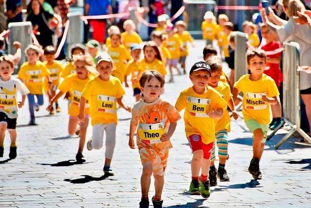 Fotos: Erster Stadtlauf speziell fr Kinder in Lrrach
