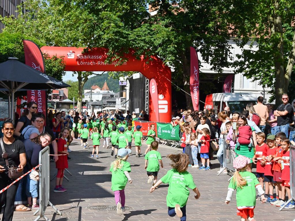 Impressionen vom ersten Stadtlauf speziell fr Kinder in Lrrach