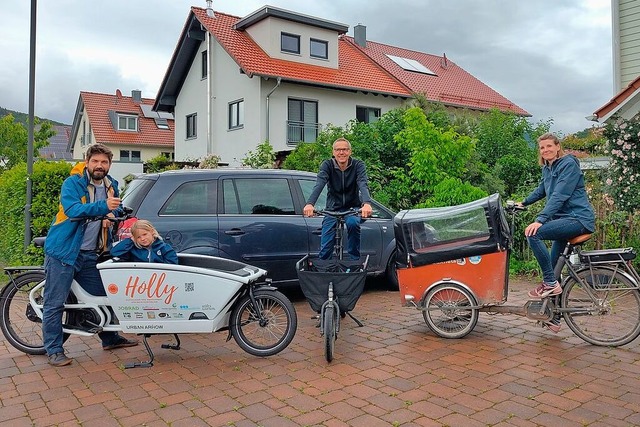 In Heuweiler teilen Familien ihr Auto ...hert, Christian Ott und Anne Dittrich.  | Foto: Christoph Teuchert