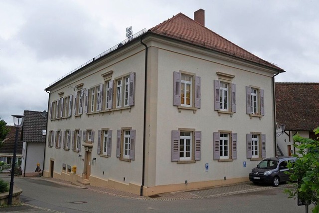 Im Britzinger Rathaus existiert bereit... weitere Wohneinheiten darin schaffen.  | Foto: Volker Mnch