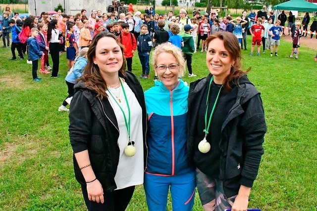 Rebecca Willm (von links), Daniela Kummer und Alexandra Kleinbub  | Foto: Heinz und Monika Vollmar