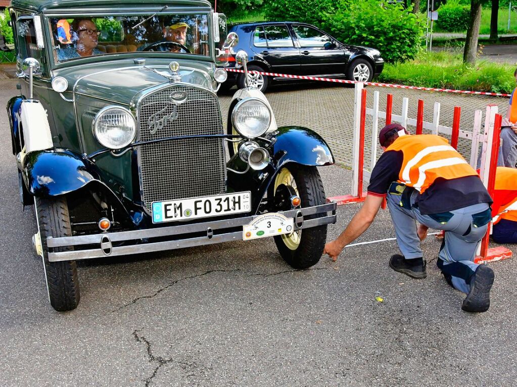 Am Samstag fuhren die Oldtimer ber Freiamt nach Riegel und zurck. Insgesamt waren sie rund 80 Kilometer unterwegs.