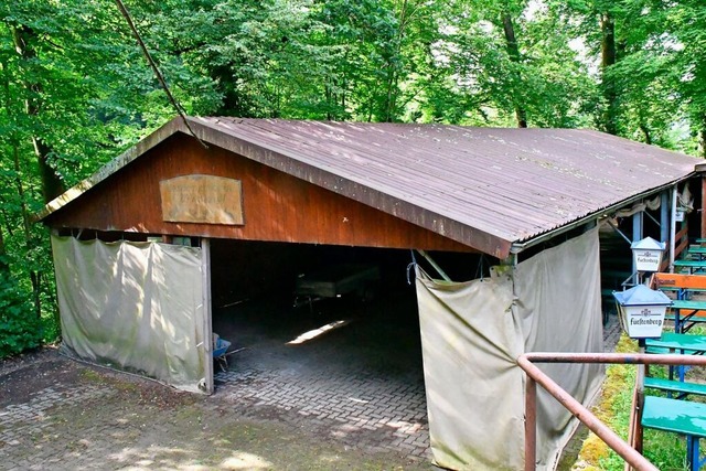 Diese Ausstellungshalle in Grenzach-Wy...der zugesagten Spende erneuert werden.  | Foto: Heinz und Monika Vollmar