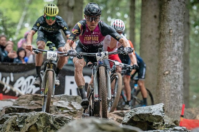 Kein Weg ist ihm zu steinig: der Mnst...lian Schelb (Stop&amp;Go Marderabwehr)  | Foto: Niklas Hartmann