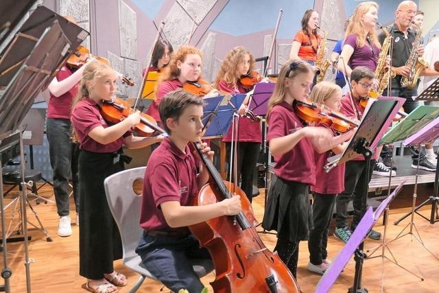 Musiker im Kreisgymnasium Neustadt berraschen mit neuer Idee