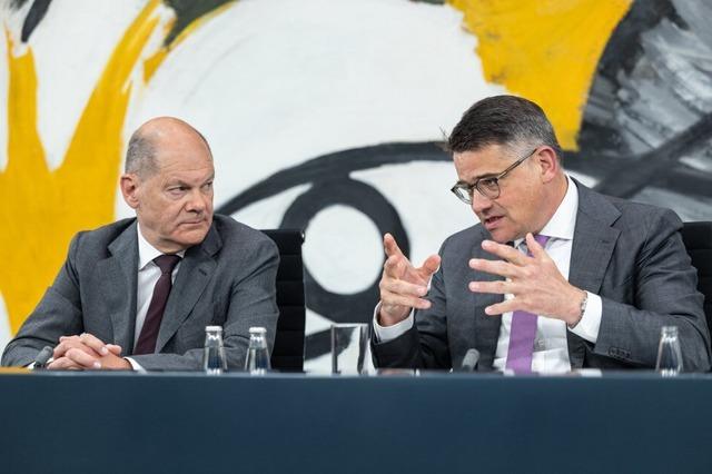 Bund-Lnder-Gipfel: 50 Euro Bargeld im Monat per Bezahlkarte