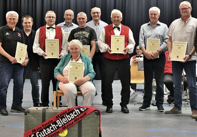 Geehrte und Ehrenmitglieder des AC Gutach-Bleich beim Jubilumsfest  | Foto: Markus Zimmermann