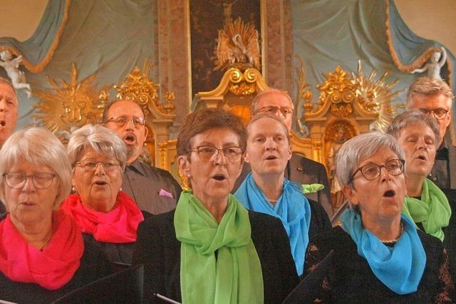 Konzert zum Patrozinium – Gesang des Johanneschors Todtnau lsst die Grundmauern der Bernauer Kirche erzittern