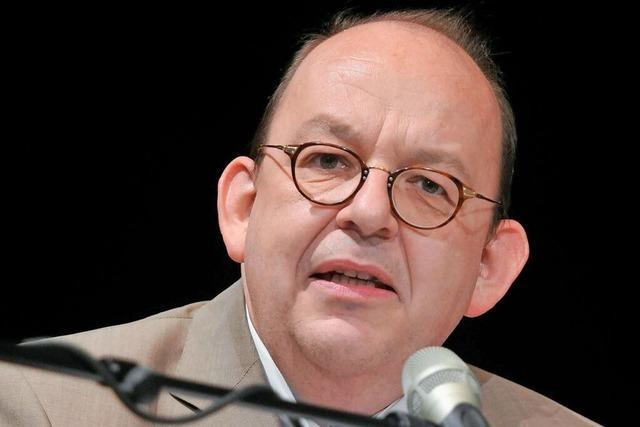 Der SWR spart sich Denis Scheck – Streichungen auch bei der Unterhaltung