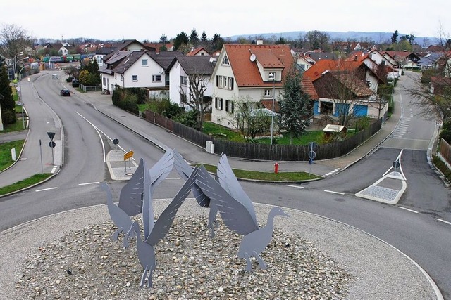 Der Haltinger Weg (rechts) wird vom En...gen an mehreren Tagen besttigt haben.  | Foto: claudia Meyer