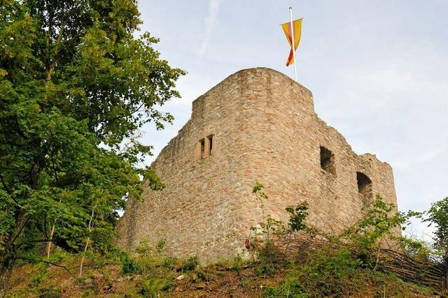 Burg Neuenfels ist zwar kein gruseliger Tatort mehr, aber jetzt ein schner Rastplatz