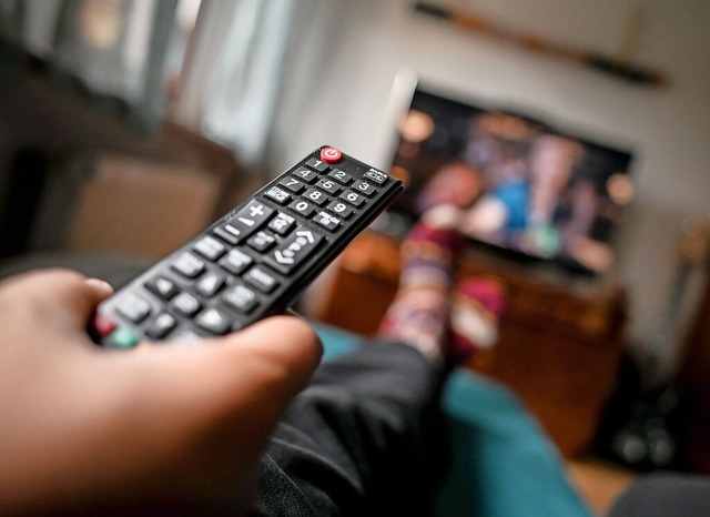 Die Versorgung mit Kabelfernsehen ber...-Anschluss endet im Juni (Symbolbild).  | Foto: Britta Pedersen (dpa)