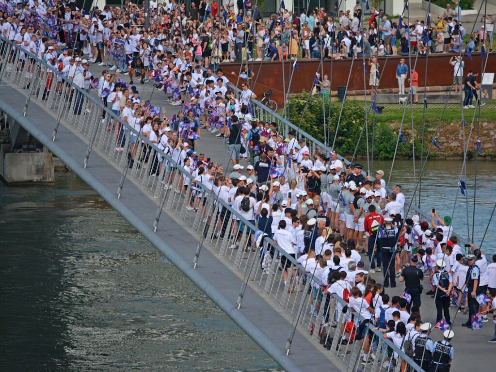 Das Spalier auf der Brcke