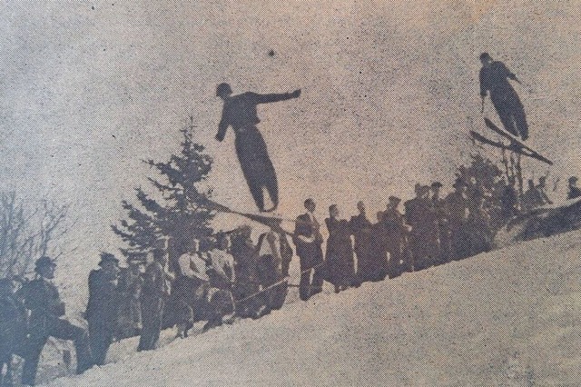 Auch Skispringen veranstaltete die Ski...er und Otto Wasmer einen Doppelsprung.  | Foto: Archiv der Skizunft