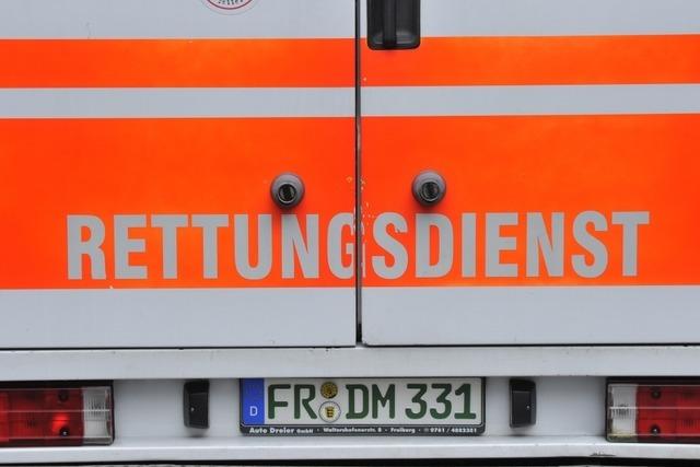 Seniorin bei Unfall mit Fahrradfahrer in Freiburg verletzt