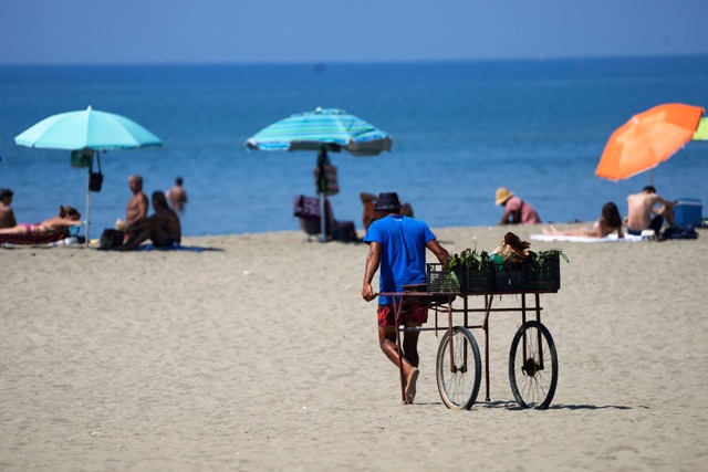 Sommerurlaub in Italien:&nbsp;Die meisten Touristen kommen aus Deutschland.  | Foto: Gregorio Borgia/AP/dpa