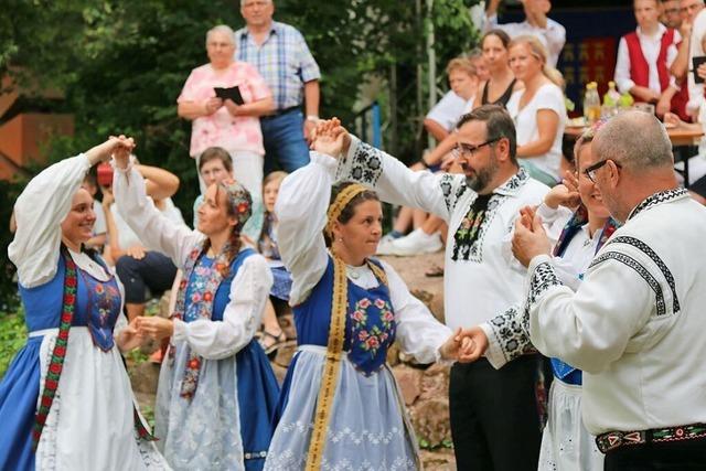 Warum die Siebenbrger Sachsen das Kronenfest in Steinen feiern