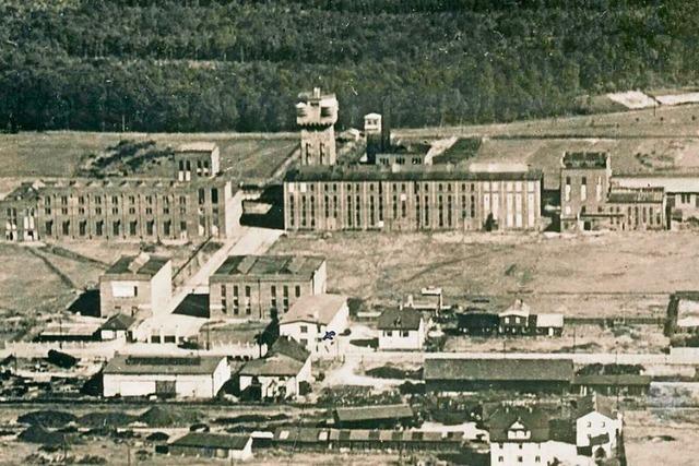 Ein fast 100 Jahre altes Luftbild zeigt die Freiburger Kunstseidenfabrik 