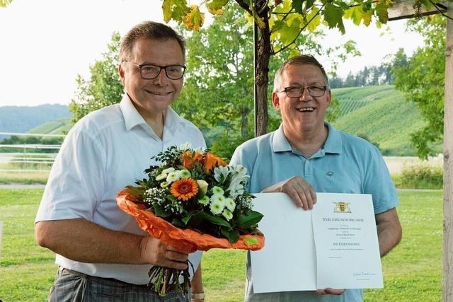 Buchholzer Sport-Tausendsassa Edgar Flamm erhlt hohe Landes-Auszeichnung