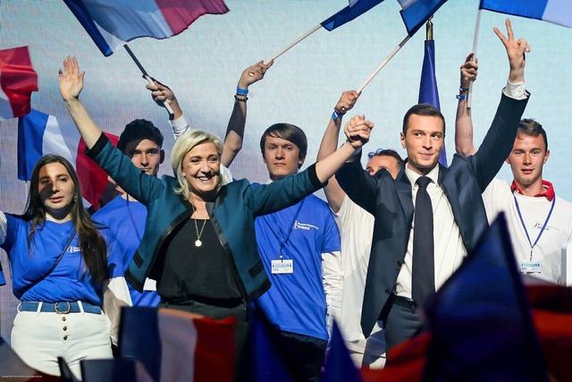 Der rechte Rassemblement National (RN)...rlamentswahlen in Frankreich gewonnen.  | Foto: Thomas Padilla (dpa)