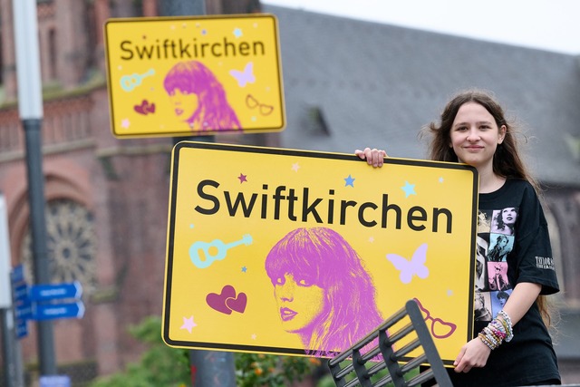 Die Stadt Gelsenkirchen wird im Juli S...hen" von Swift-Fan Aleshanee Westhoff.  | Foto: Bernd Thissen/dpa