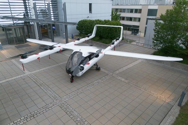 Erstes Modell von E-Rettungsflieger präsentiert