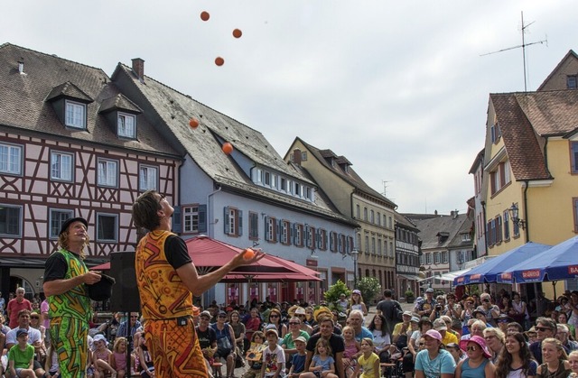 Straenkunst mitten in der Stadt &#821...val vom 12. bis 14. Juli in Ettenheim.  | Foto: Olaf Michel