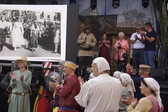 Mittelalterliches Treiben mit Musik und Theater