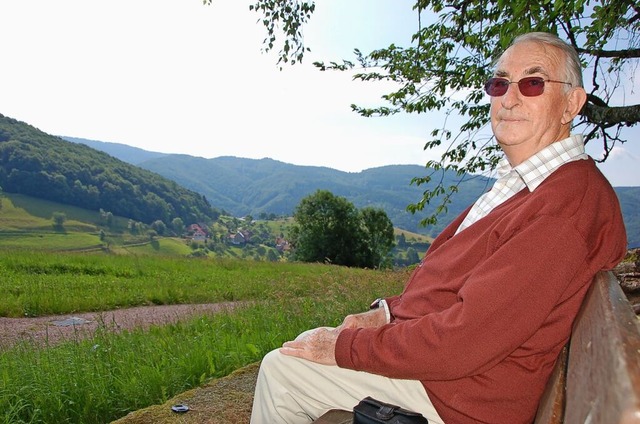 Peter Hendrik Paul liebt die Aussicht ber das Tal.   | Foto: Kathrin Blum