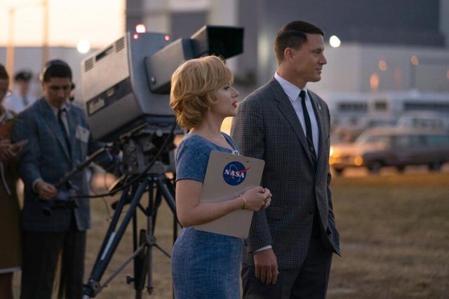 PR-Frau trifft NASA-Offizier: In "To the Moon" spielen Scarlett Johansson und Channing Tatum ein unkonventionelles Liebespaar