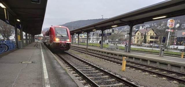 SVP-Nationalrat Christoph Riner will V...heinbahn (Bild Waldshut) herausholen.   | Foto: Vlk, Melanie