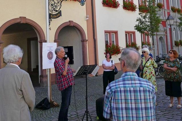 Nur wenige bei Anti-Atomwaffen-Kundgebung in Waldkirch: 