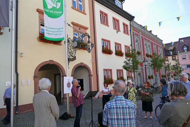 Kundgebung am &#8222;Flaggentag&#8220;...2;Mayors for peace&#8220; in Waldkirch  | Foto: Sylvia Sredniawa