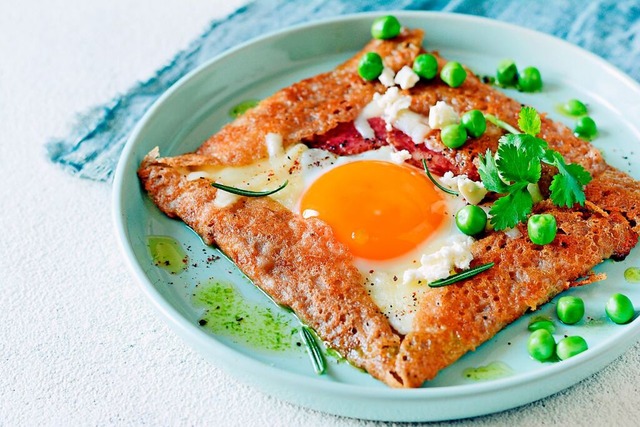 Die Bretagne ist die Heimat dieser her...henn heit die Galette auf Bretonisch.  | Foto: VIKTORIIA DROBOT (stock.adobe.com))