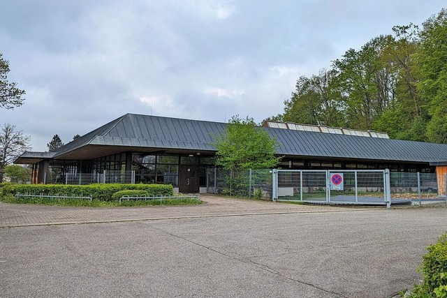 Das Dach der Wehrer Seebodenhalle ist undicht.  | Foto: Julia Becker