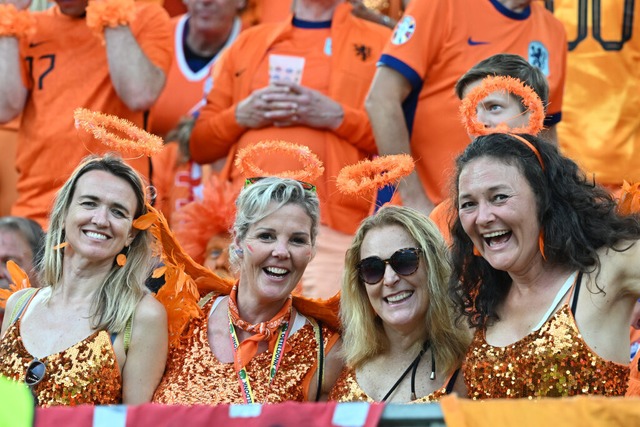 Hollndische Fans bei der EM 2008.  | Foto: Bernd Thissen (dpa)