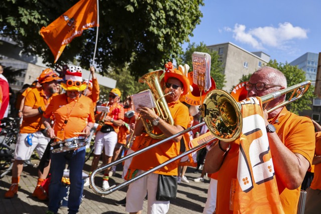 Hollndische Fans bei der EM 2008.  | Foto: Christoph Reichwein (dpa)