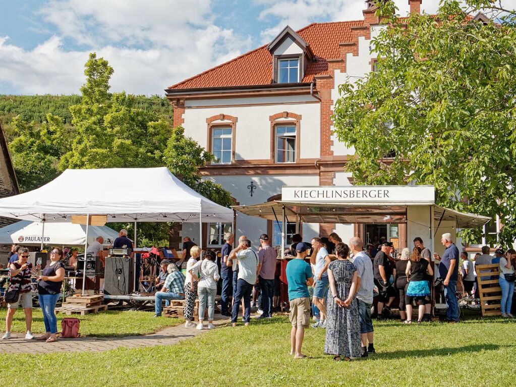 Erffnung Dorftreff Kiechlinsbergen und "Roths-Caf" am Samstag