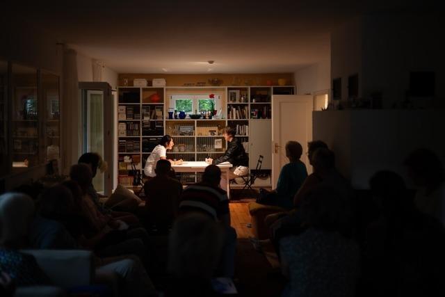 Das Blind Date Music in einem Freiburger Wohnzimmer sorgte fr viele berraschungen