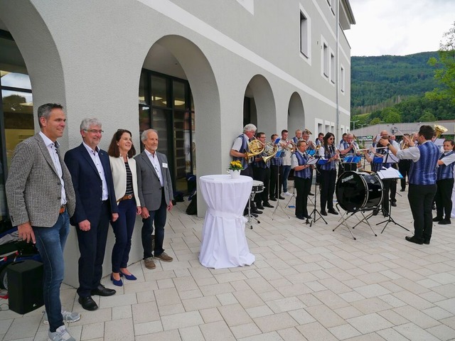 Thomas Braun (von links), Michael That... Gnter Straub mit der Stadtmusik Wehr  | Foto: Michael Gottstein