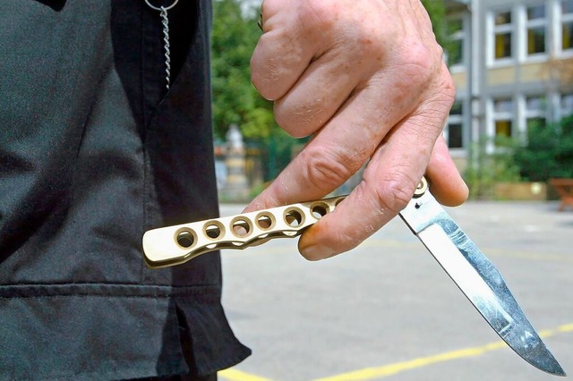 Die Polizei sucht Zeugen, die einen St...zhausen beobachtet haben. (Symbolbild)  | Foto: Ingo Wagner (dpa)