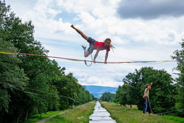 Joshua Leupolz trainiert in Freiburg a...r Dreisam fr die World Championships.  | Foto: Gonzalo Caturelli